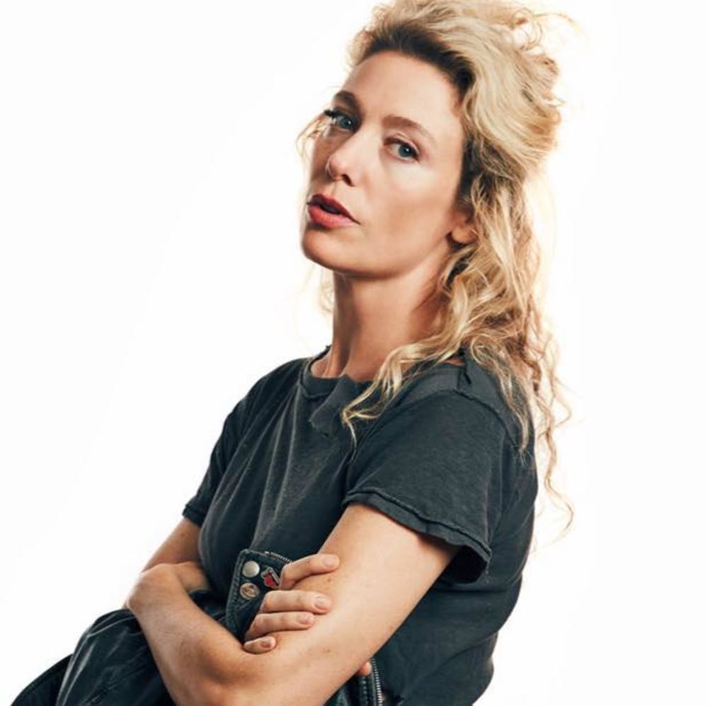 Meet your Posher, Sayra